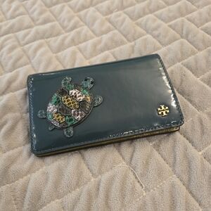 Tory Burch Turtle Wallet